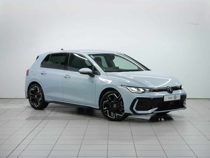 2025 Volkswagen Golf R-Line Touring