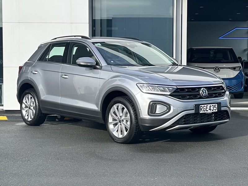 2025 Volkswagen T-Roc LIFE 1.4PT/8AT