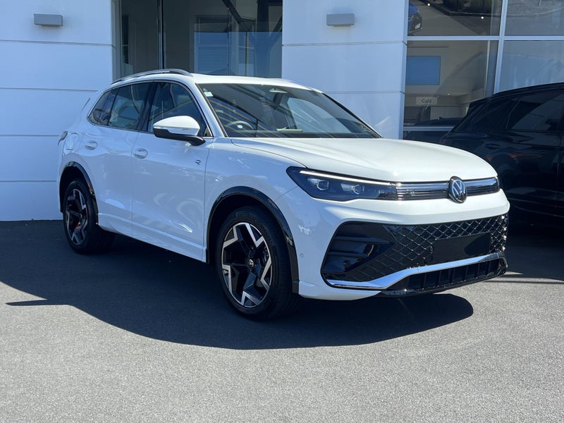 2025 Volkswagen Tiguan 1.4 TSI R-LINE 2WD TOURI...