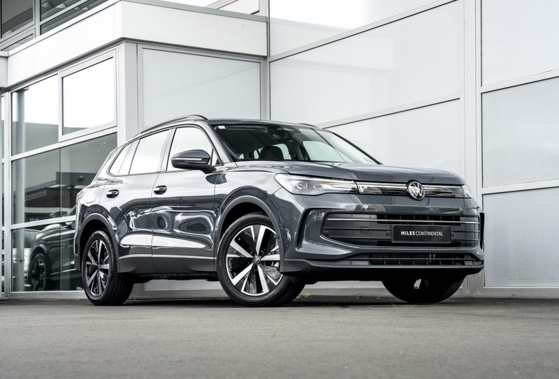2025 Volkswagen Tiguan All-New Life 2WD Petrol...