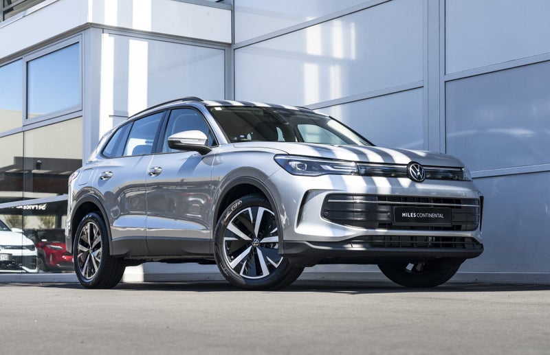 2025 Volkswagen Tiguan All-New Life 2WD Petrol...