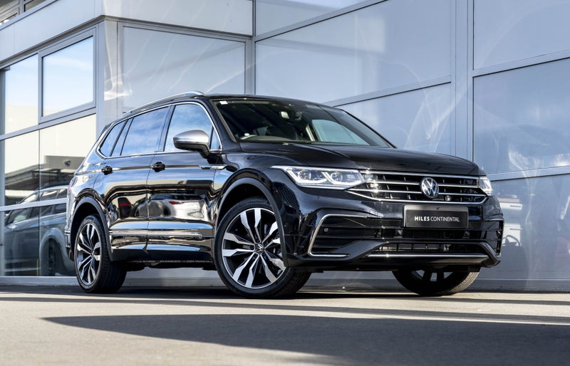 2025 Volkswagen Tiguan Allspace R-Line 4WD / Tu...