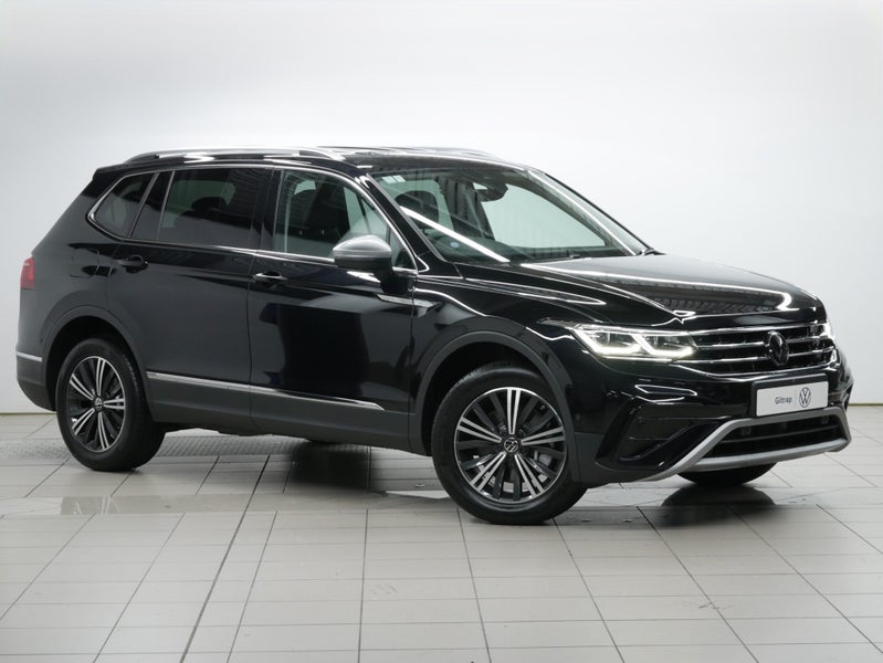 2025 Volkswagen Tiguan Allspace Style AWD