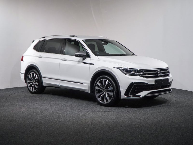 2025 Volkswagen Tiguan Allspace TSi 4M R-Line 1...