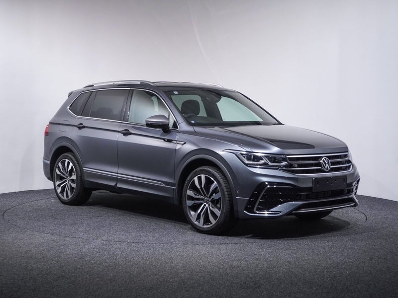 2025 Volkswagen Tiguan Allspace TSi 4M R-Line 1...