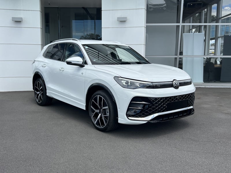 2025 Volkswagen Tiguan R-LINE 2.0 4MOTION