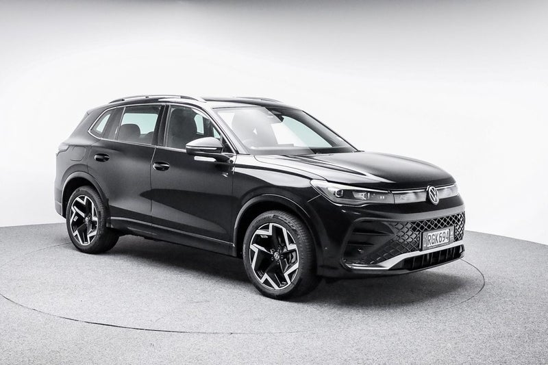 2025 Volkswagen Tiguan R-Line 2WD