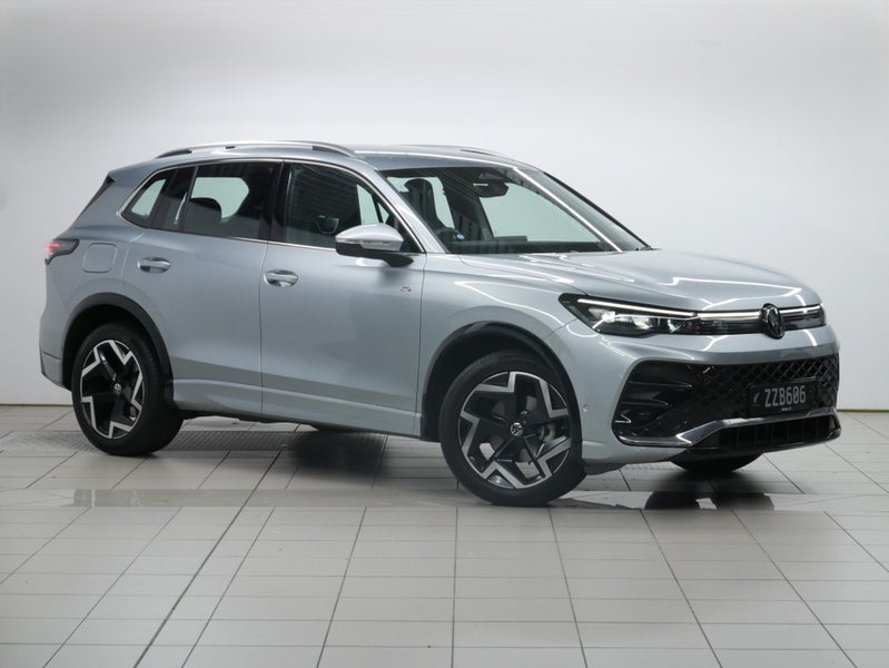 2025 Volkswagen Tiguan R-Line 2WD