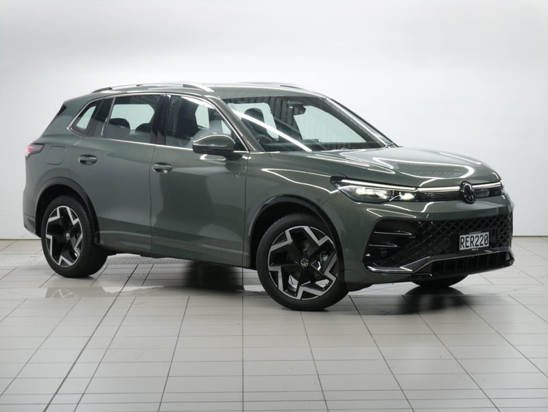 2025 Volkswagen Tiguan R-Line 2WD