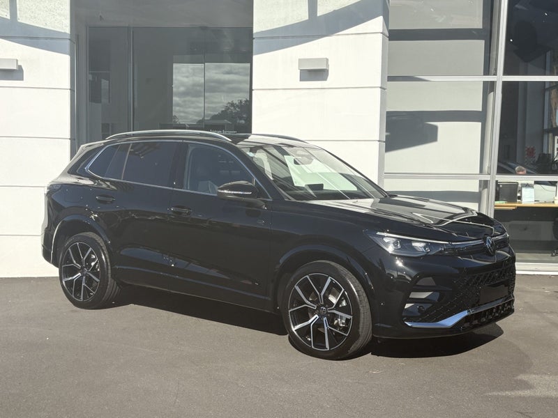 2025 Volkswagen Tiguan R-LINE 4MOTION 195kW TOU...