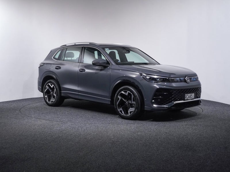 2025 Volkswagen Tiguan Tsi R Line 2WD