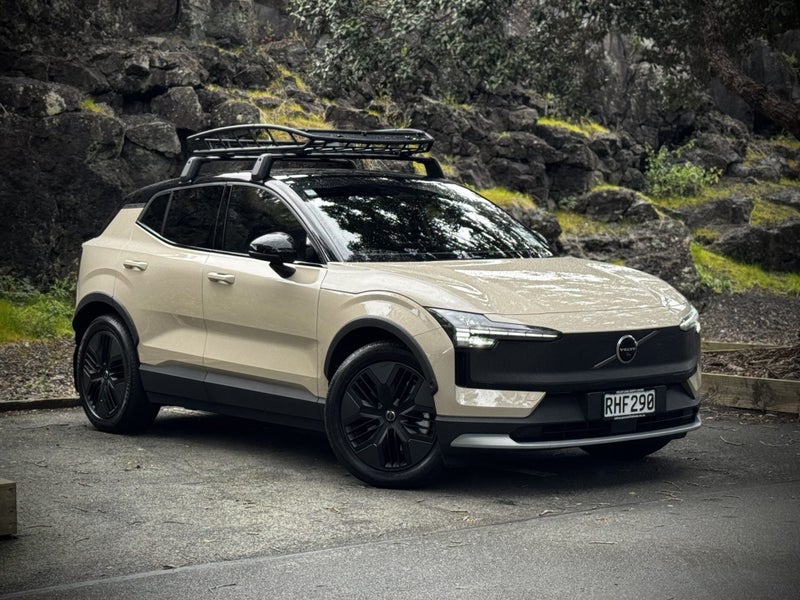 2025 Volvo EX30 Cross Country Ultra Twin Motor...