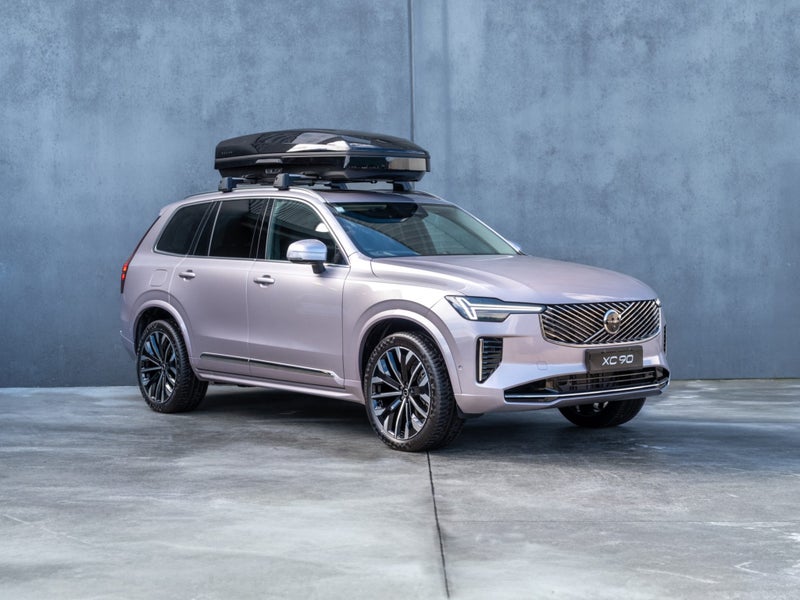 2025 Volvo XC90 B5 AWD ULTIMATE BRIGHT