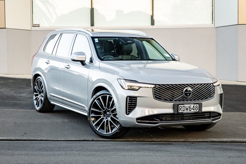 2025 Volvo XC90 B5 AWD Ultra Bright (2025.5)