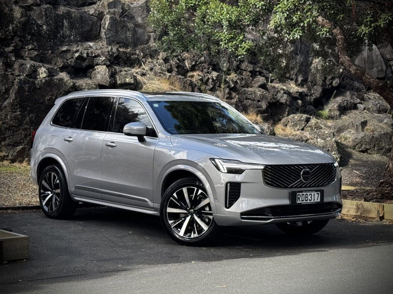 2025 Volvo XC90 B5 AWD Ultra Bright (2025.5)