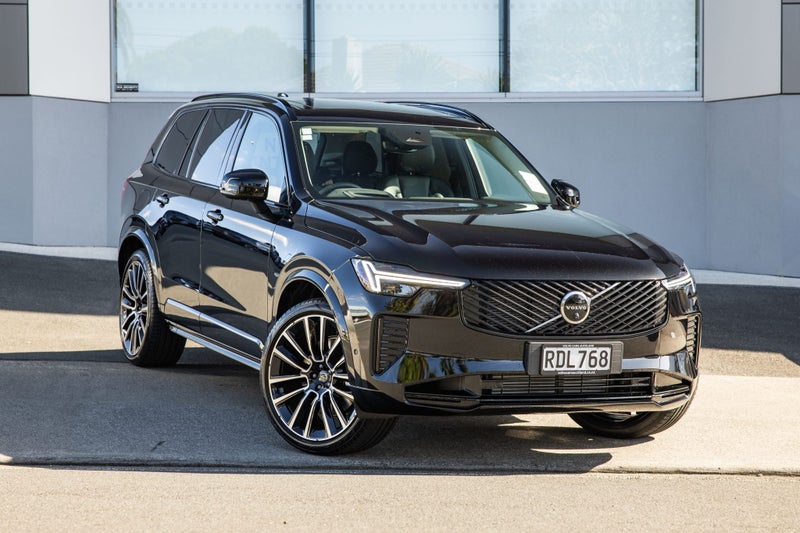 2025 Volvo XC90 T8 Ultra Plug-in Hybrid (2025.5)
