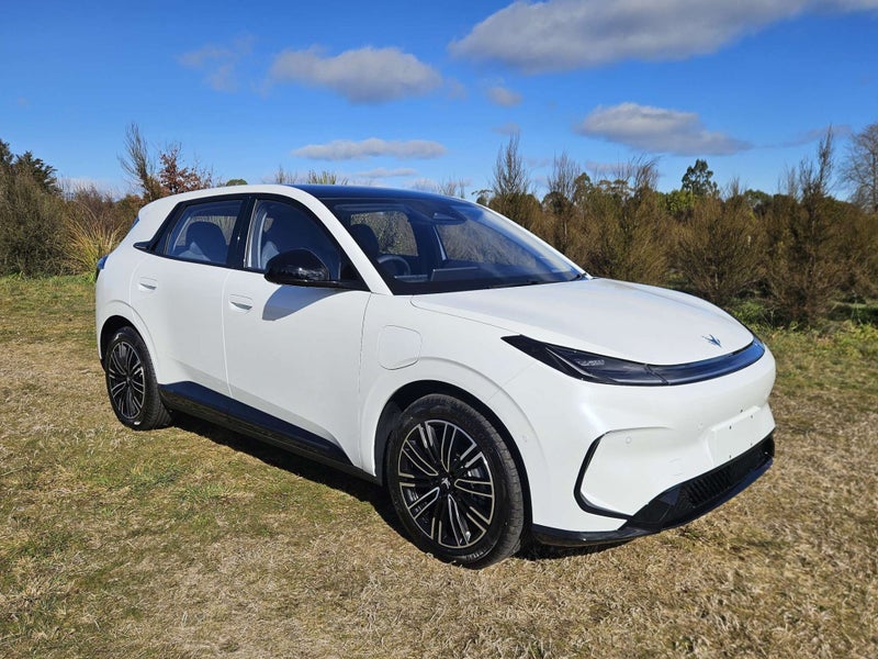 2026 Arcfox T1 Premium
