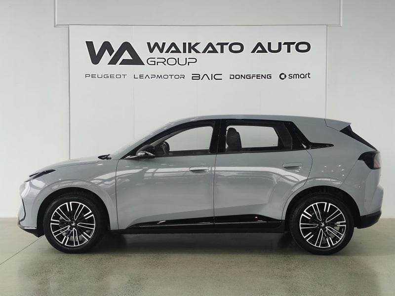 2026 Arcfox T1 Premium
