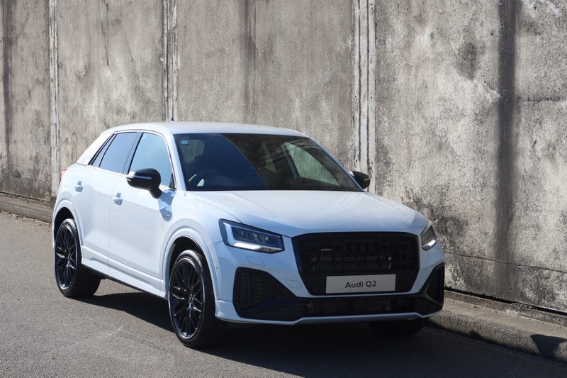 2026 Audi Q2 40 TFSI Dynamic Black Edition