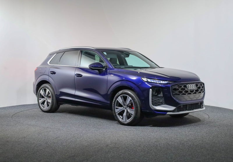 2026 Audi Q3 S-line TFSI MHEV 110kW
