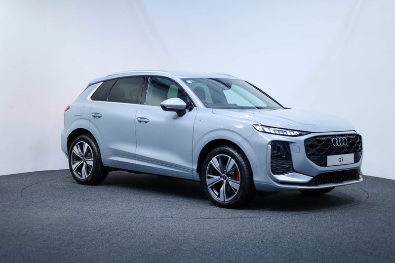 2026 Audi Q3 S-line TFSI MHEV 110kW