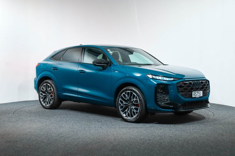 2026 Audi Q3 Sportback S-line TFSI 195kW quattro