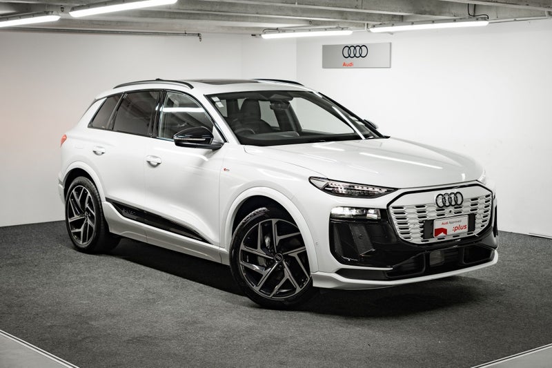 2026 Audi Q6 SUV e-tron quattro 285 kW