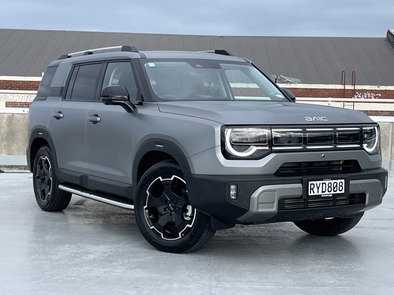 2026 BAIC B30 B30e Premium Adventure Hybrid AWD