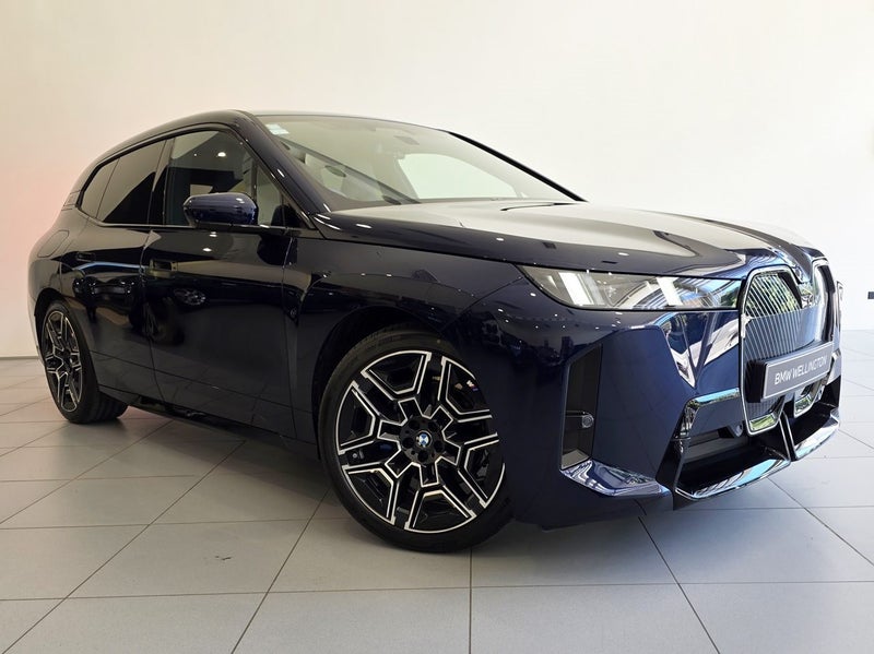 2026 BMW iX xDrive45 Executive Package