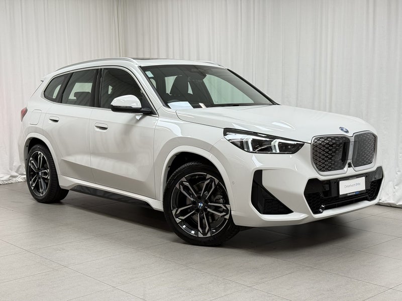 2026 BMW iX1 BMW iX1 xDrive30