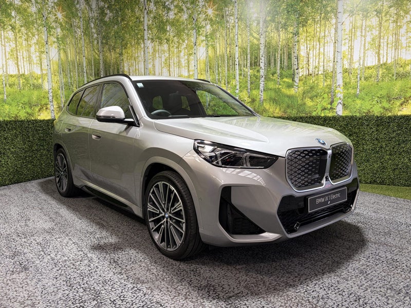 2026 BMW iX1 Xdrive30 65Kwh - Enjoy 1.99% Finan...