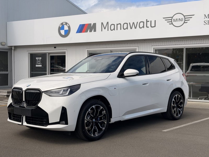 2026 BMW X3 30e xDrive - PHEV // Stunning look!...