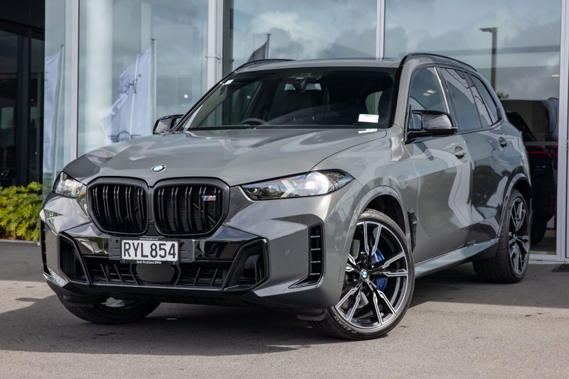 2026 BMW X5 M60i xDrive
