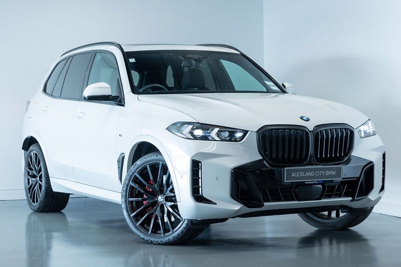 2026 BMW X5 xDrive30d M-Sport Pro