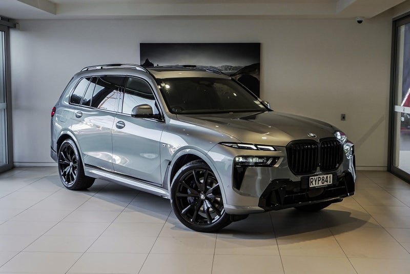 2026 BMW X7 22EN xDrive40d