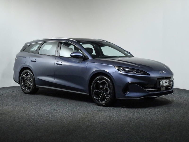 2026 BYD Seal 6 Touring Premium PHEV