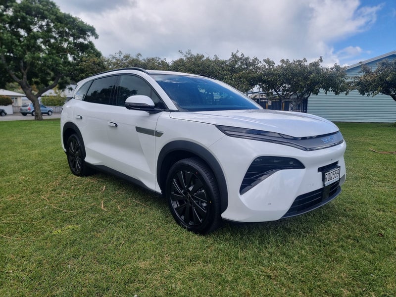 2026 BYD Sealion 8 Dm-I Dynamic Fwd