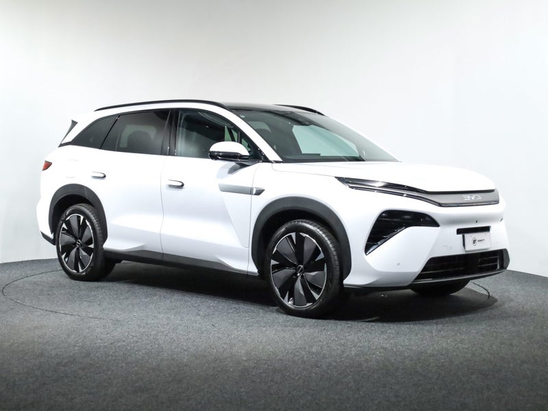 2026 BYD Sealion 8 Premium AWD PHEV