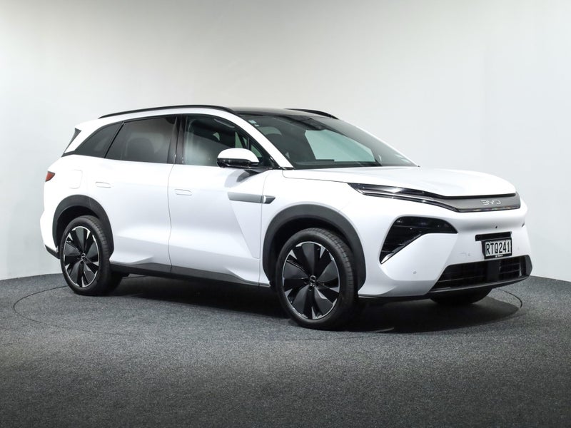 2026 BYD Sealion 8 Premium AWD PHEV