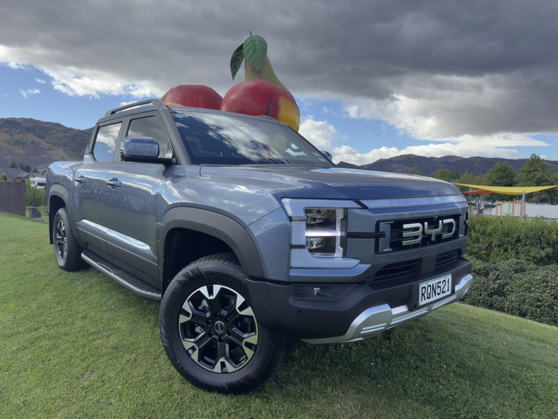 2026 BYD Shark 6 Premium PHEV AWD