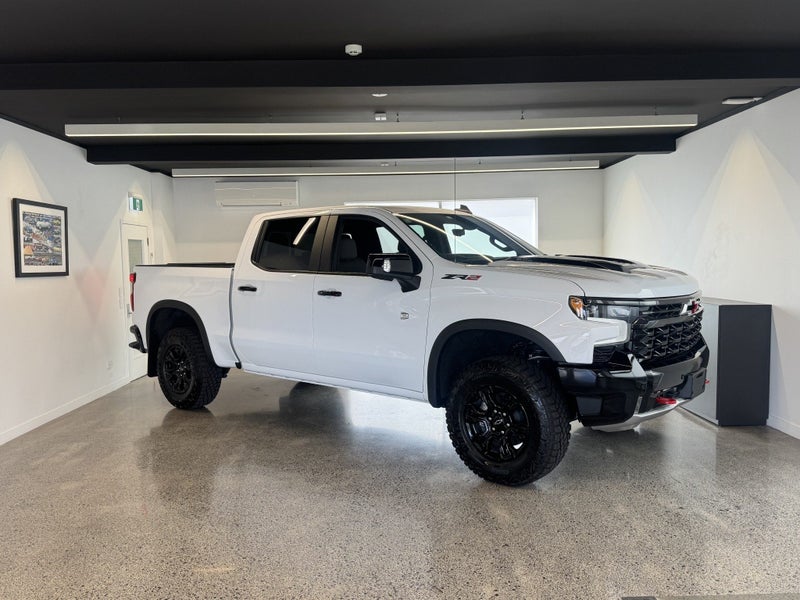 2026 Chevrolet Silverado ZR2