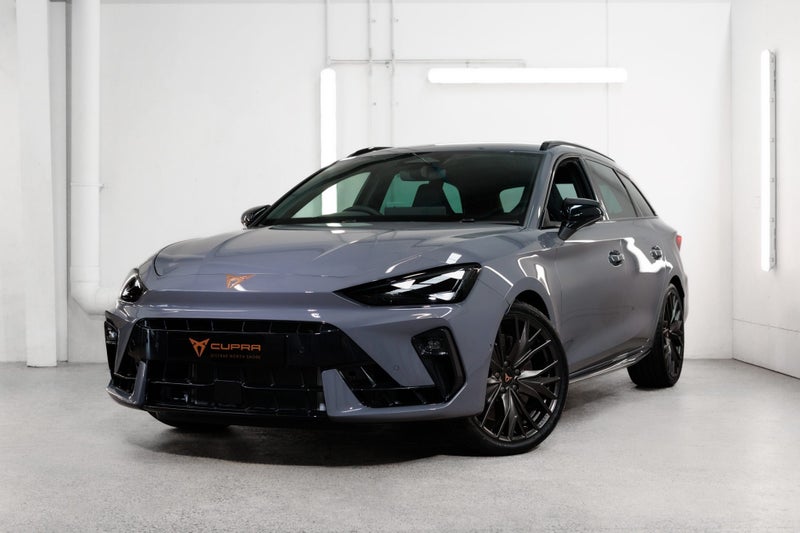 2026 Cupra Leon VZ Sportstourer Pantera Edition