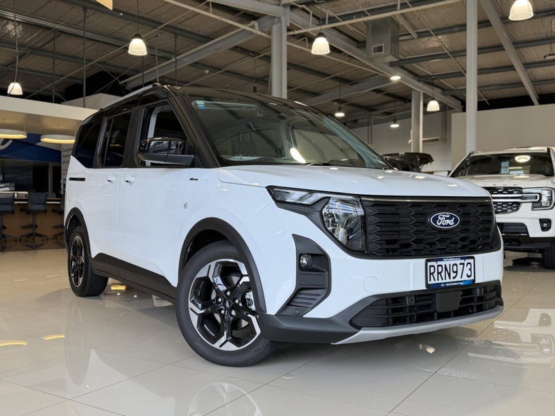 2026 Ford Courier TransitTourneo 1.0P/7At