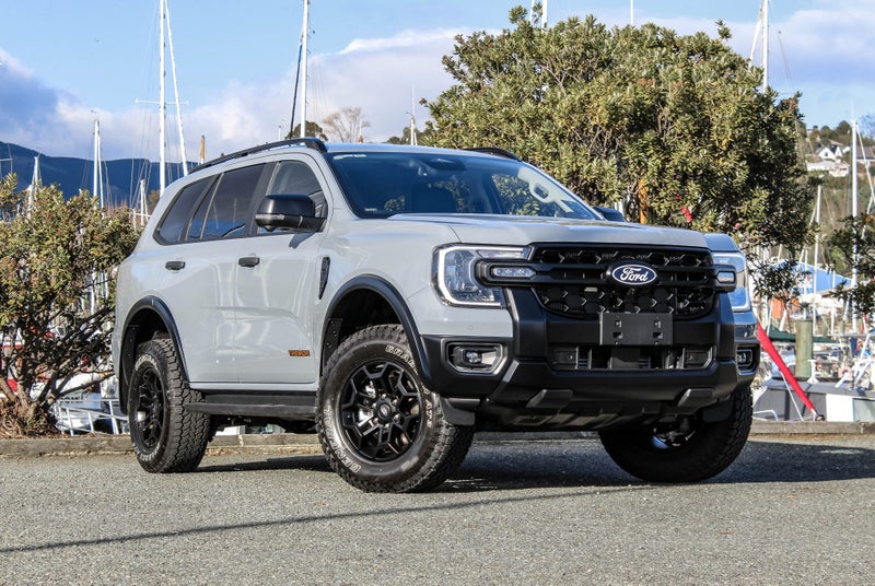 2026 Ford Everest TREMOR 3.0D V6/4WD/10AT