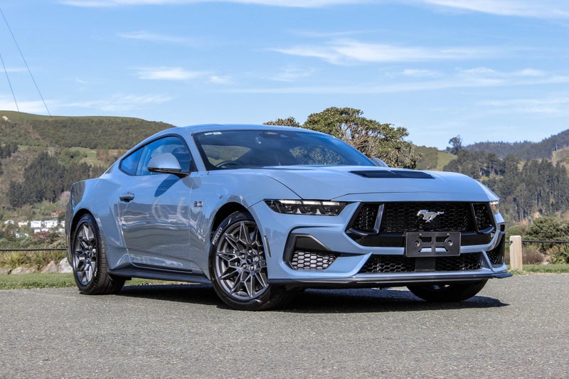 2026 Ford Mustang 5.0L FASTBACK 10AT 5.0L V8