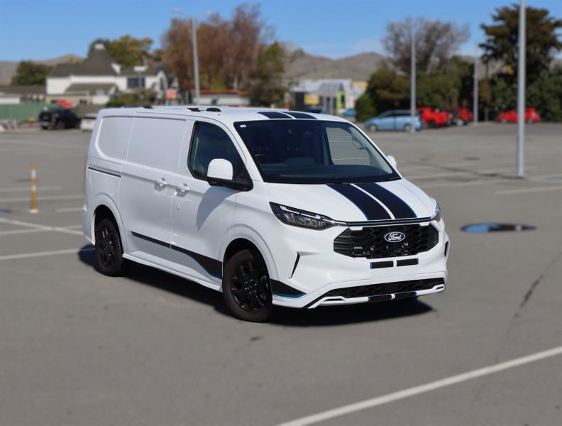 2026 Ford Transit CUSTOM 320 SPORT AWD