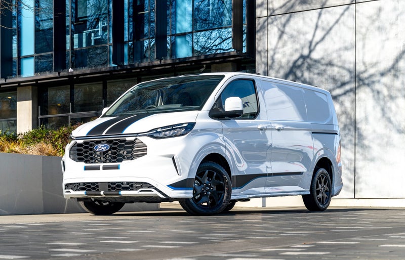 2026 Ford Transit Custom 320 Sport AWD