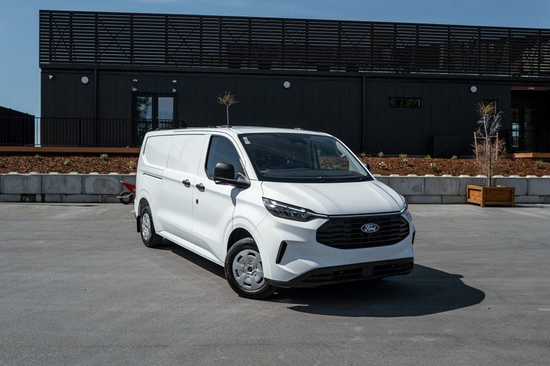 2026 Ford Transit Custom 320L 2.0L Diesel/8 Auto