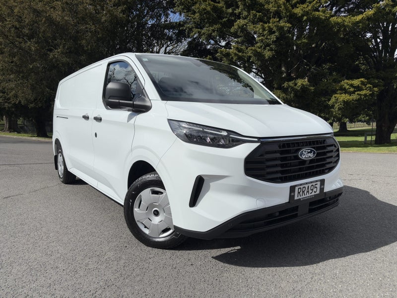 2026 Ford Transit CUSTOM 320L