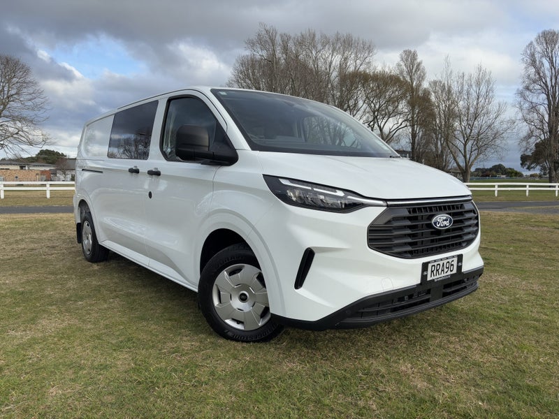 2026 Ford Transit CUSTOM 320L LWB